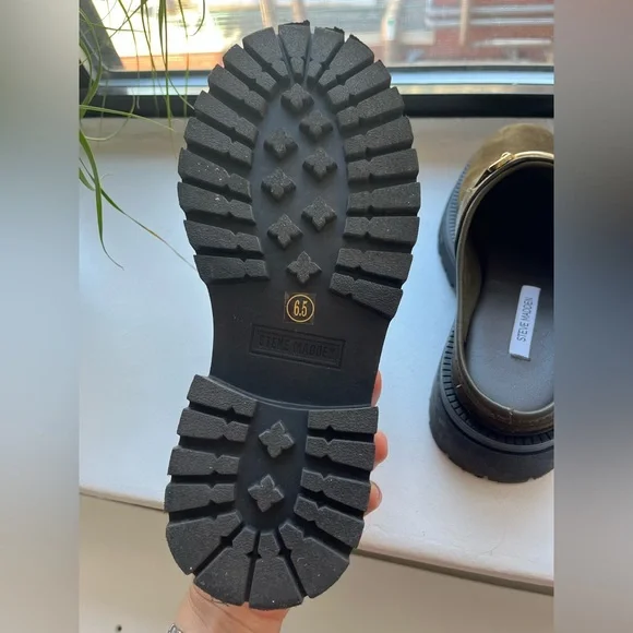 Steve Madden Erba suede clogs - Picture 2 of 8